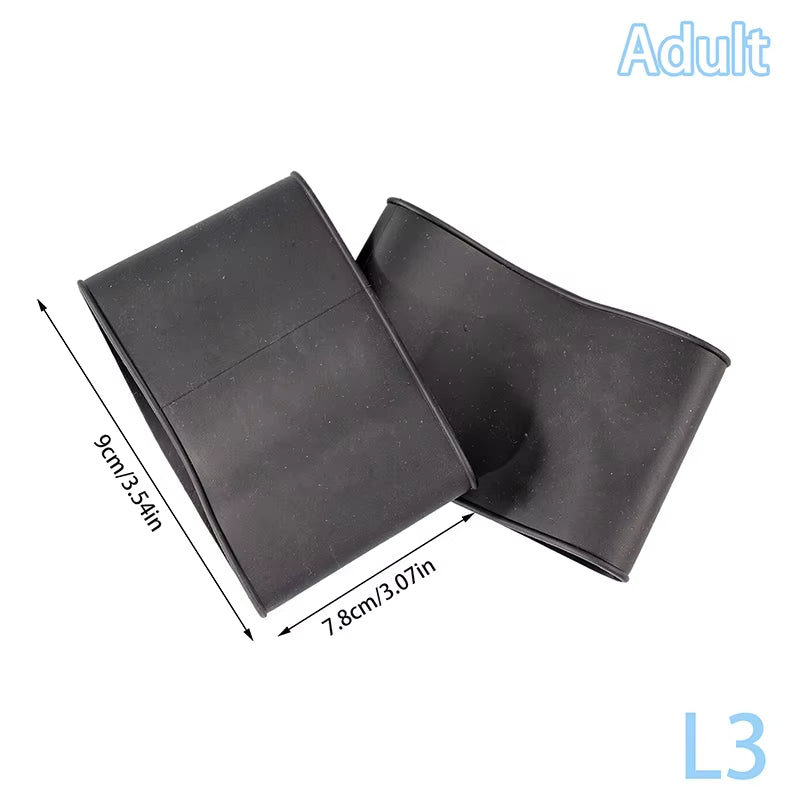 זוג "טייפ" אחד רב פעמי המאפשר יציבות עם מגן העצם ומונע החלקת הגרב מהרגל