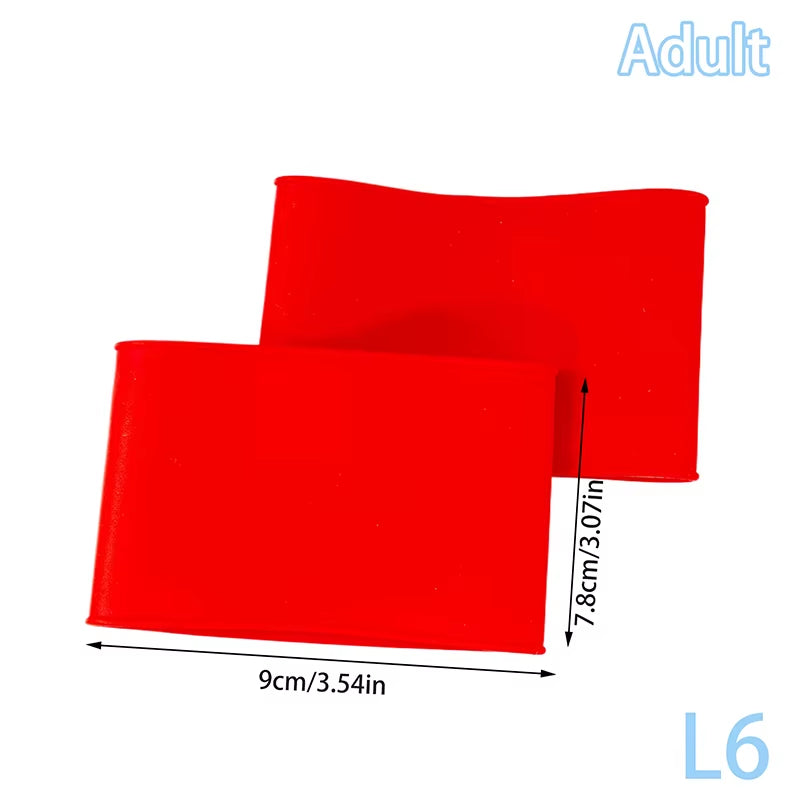 זוג "טייפ" אחד רב פעמי המאפשר יציבות עם מגן העצם ומונע החלקת הגרב מהרגל